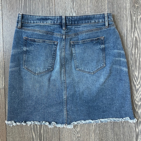 Loft Tribal Blue Jean Denim Frayed Hem Mini Skirt. Women’s 4 - Picture 2 of 8